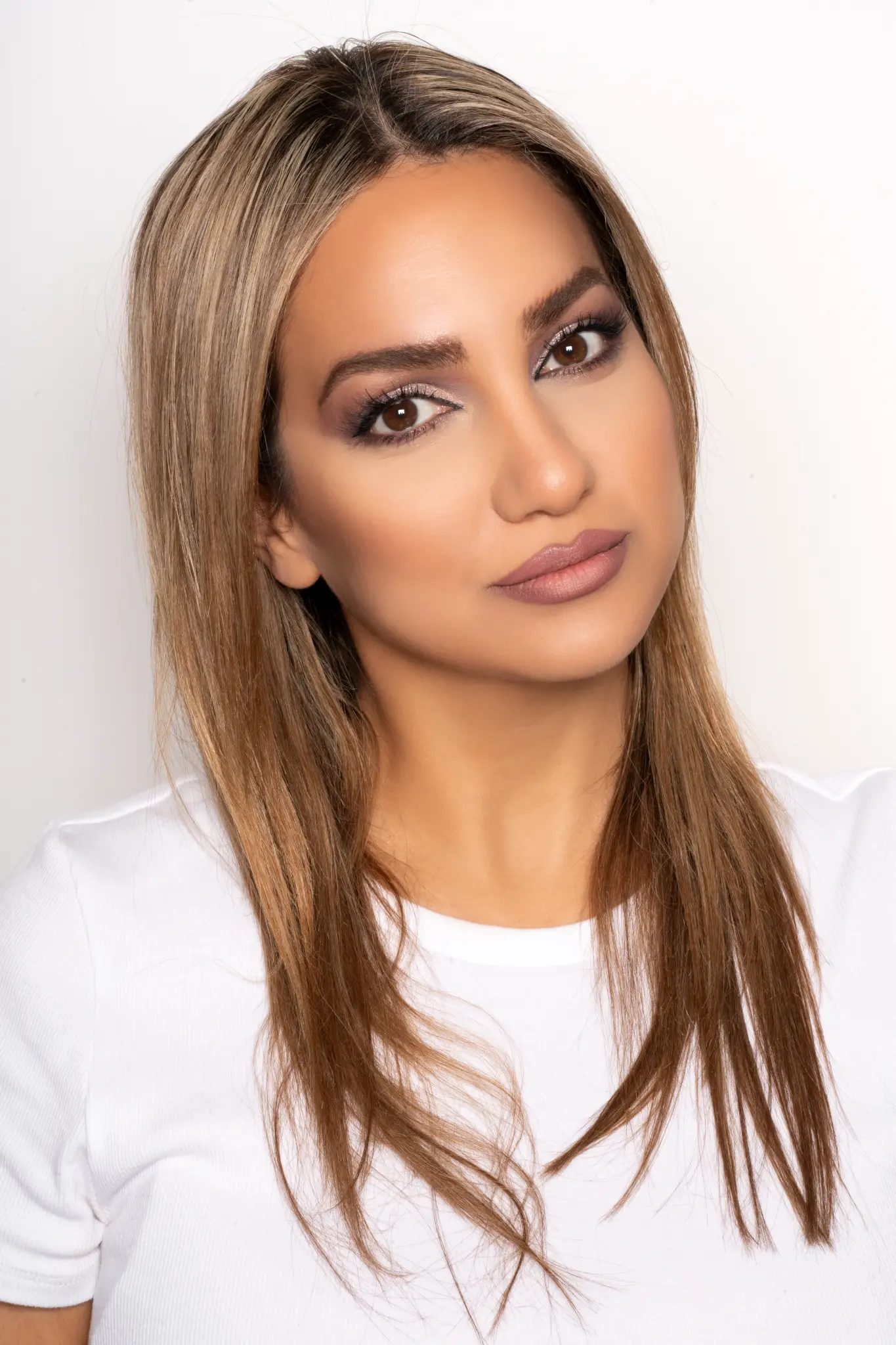 Negar Ostad — Complete Self-Makeup Masterclass
